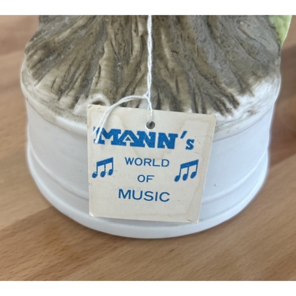 Yellow Bird With Music Box Playing "The Way We Were" Porcelain Figurine 7" - Picture 8 of 9